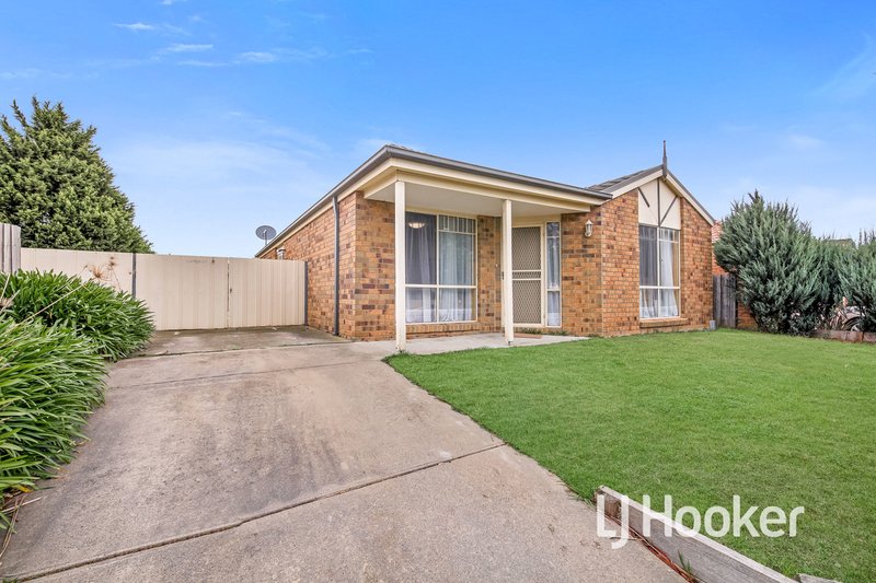 41 Central Parkway, Cranbourne West VIC 3977