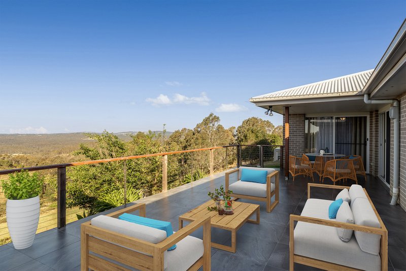 Photo - 41 Charlotte Road, Hampton QLD 4352 - Image 17