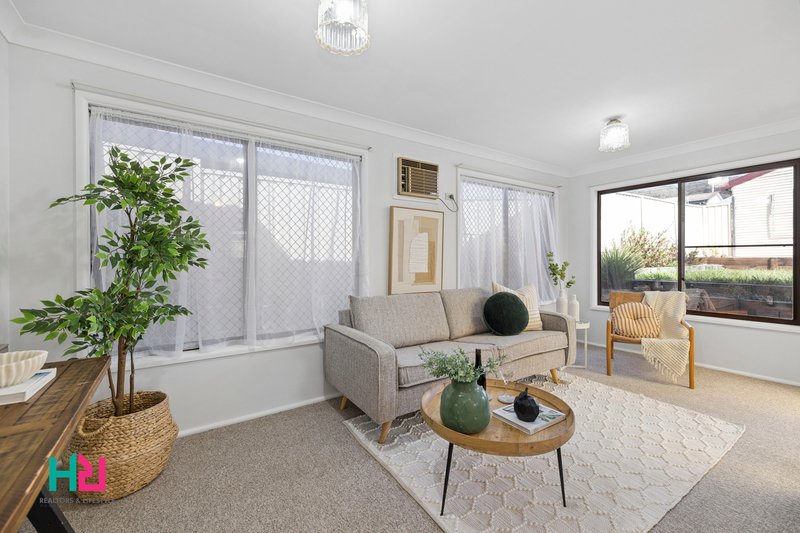 Photo - 41 Chifley Road, Lithgow NSW 2790 - Image 2