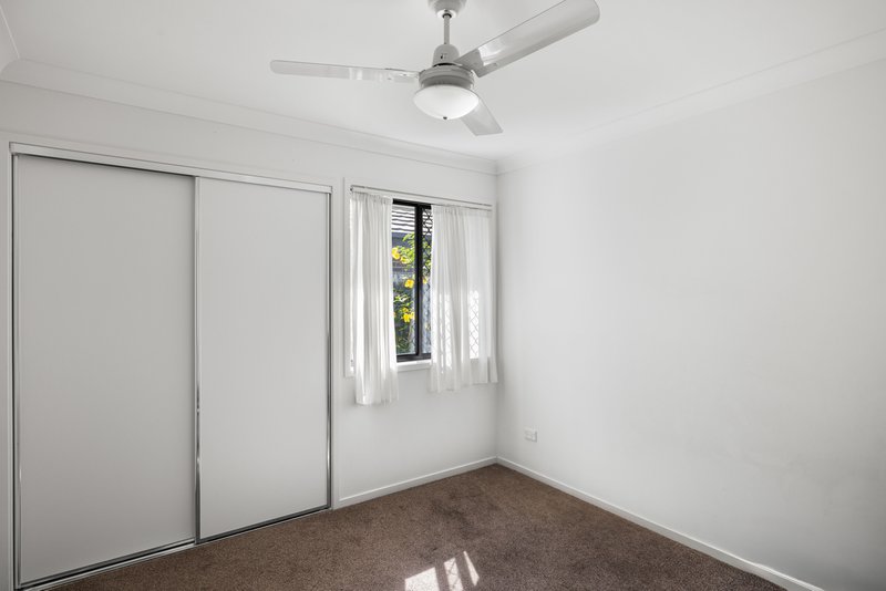 Photo - 41 Clearwater Street, Bethania QLD 4205 - Image 7