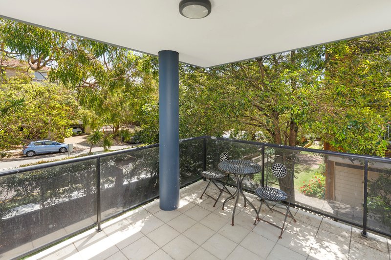 Photo - 4/1 Clyde Road, Dee Why NSW 2099 - Image 2