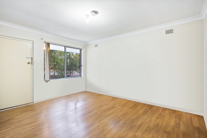 Photo - 4/1 College Place, Gwynneville NSW 2500 - Image 4