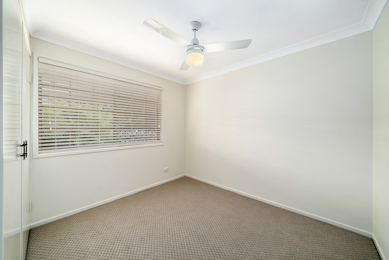 Photo - 41 Colonial Drive, Lawnton QLD 4501 - Image 8