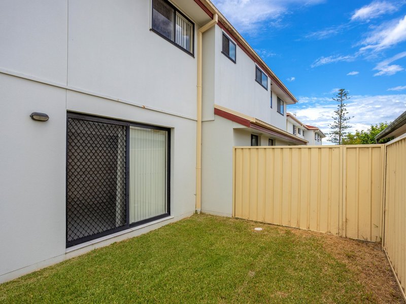 Photo - 4/1 Connell Street, Old Bar NSW 2430 - Image 17