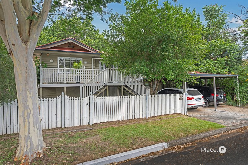 Photo - 41 Coonara Street, Holland Park QLD 4121 - Image 1