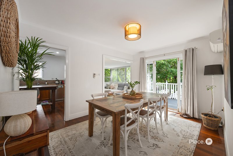 Photo - 41 Coonara Street, Holland Park QLD 4121 - Image 5