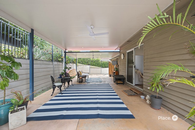 Photo - 41 Coonara Street, Holland Park QLD 4121 - Image 12