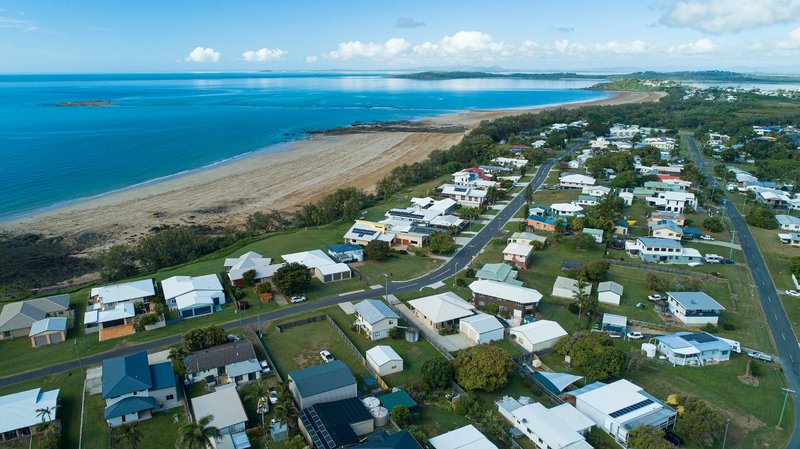 41 Cooper Avenue, Campwin Beach QLD 4737