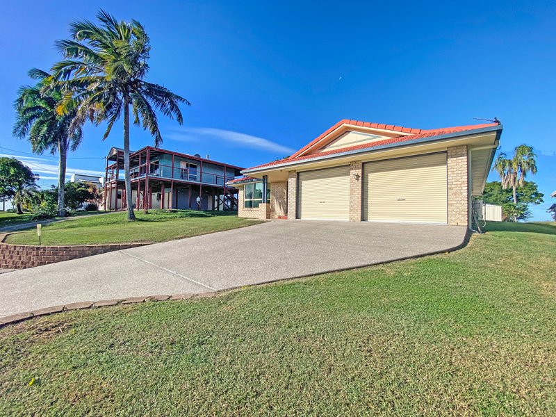 Photo - 41 Cooper Avenue, Campwin Beach QLD 4737 - Image 2