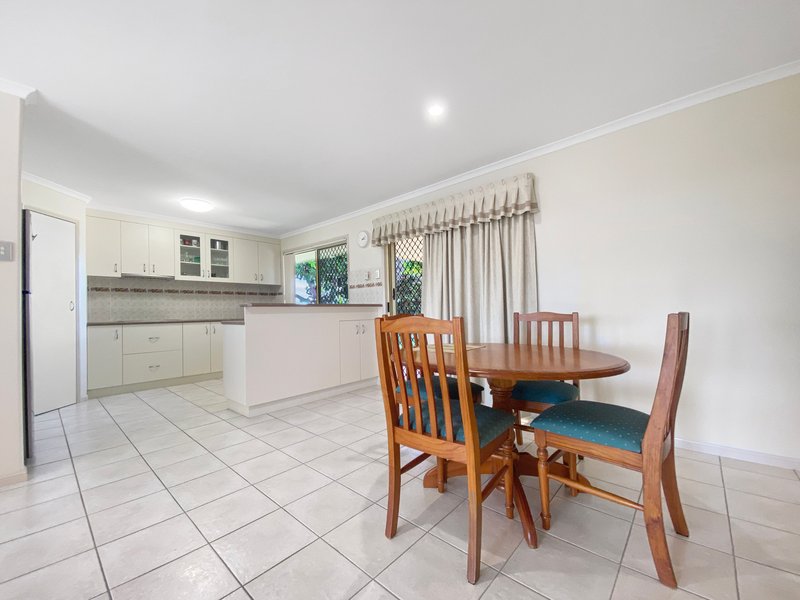 Photo - 41 Cooper Avenue, Campwin Beach QLD 4737 - Image 7