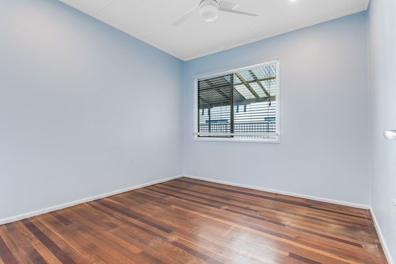 Photo - 41 Cowen Street, Margate QLD 4019 - Image 6