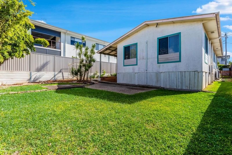 Photo - 41 Cowen Street, Margate QLD 4019 - Image 10