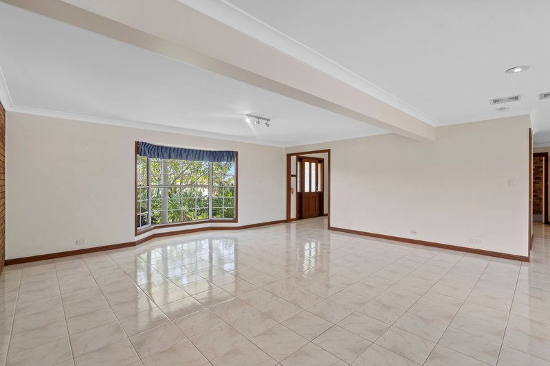Photo - 41 Cowra Street, Tanah Merah QLD 4128 - Image 9