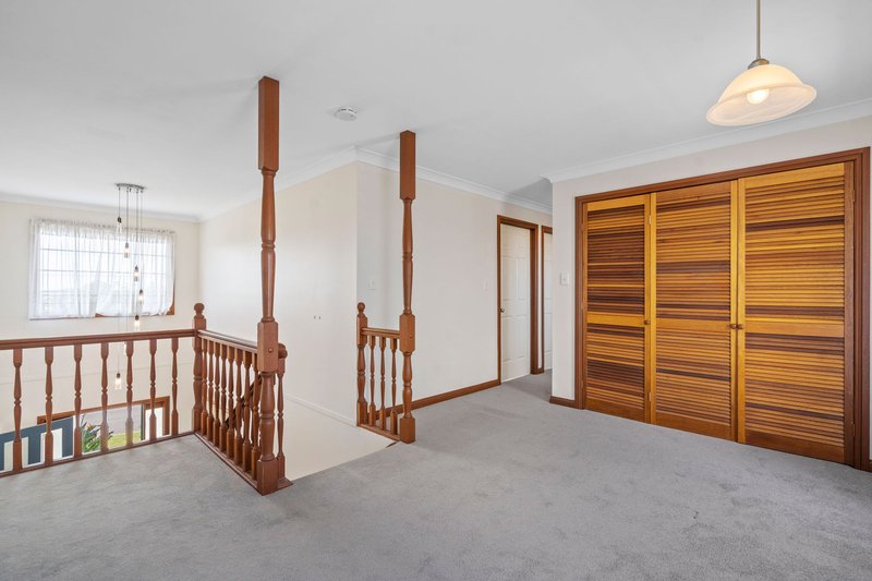 Photo - 41 Cowra Street, Tanah Merah QLD 4128 - Image 11