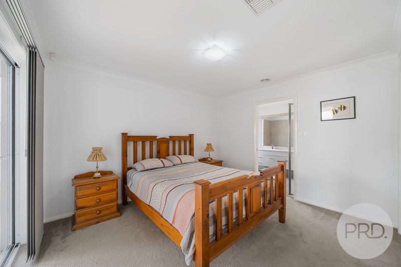 Photo - 4/1 Craft Street, Lake Albert NSW 2650 - Image 9