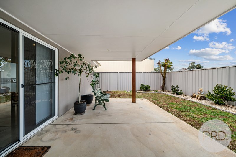 Photo - 4/1 Craft Street, Lake Albert NSW 2650 - Image 13