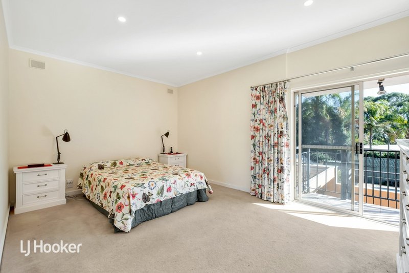 Photo - 41 Crompton Drive, Wattle Park SA 5066 - Image 9