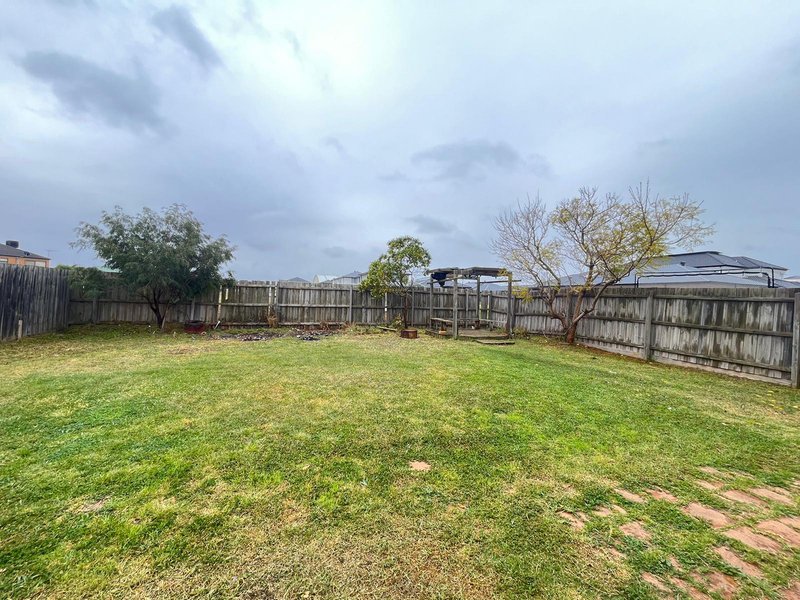 Photo - 41 Cuthbert Avenue, Truganina VIC 3029 - Image 22