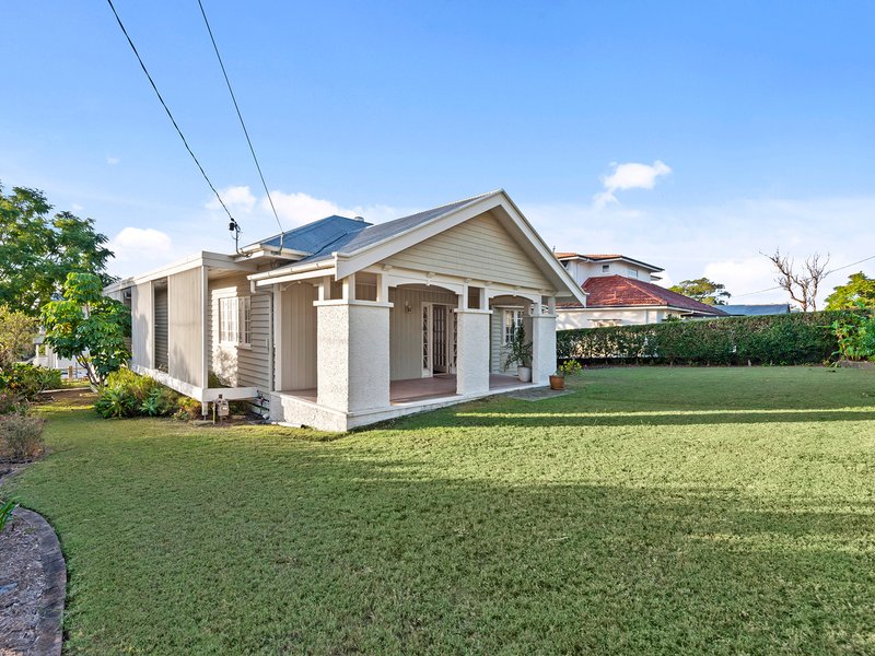 Photo - 41 Dale Street, Coorparoo QLD 4151 - Image 17