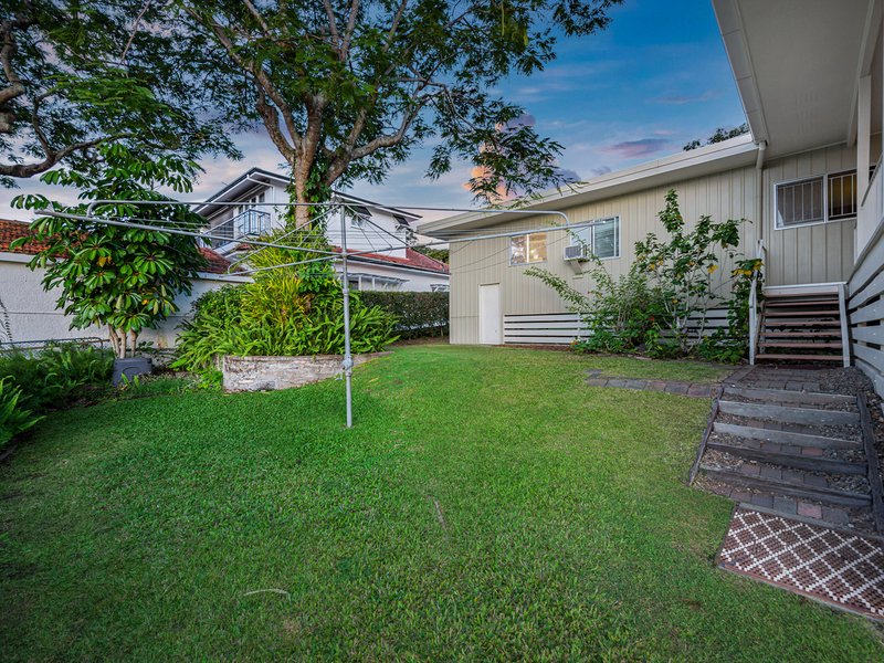 Photo - 41 Dale Street, Coorparoo QLD 4151 - Image 19