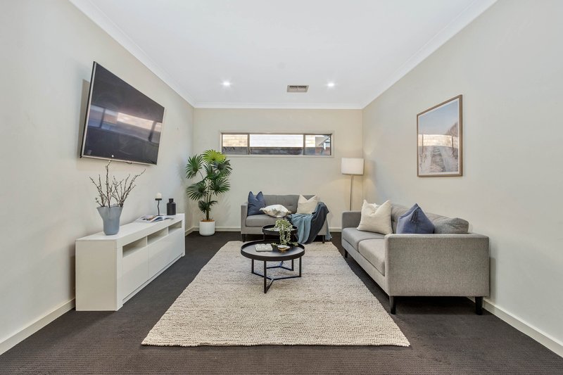 Photo - 41 De Mille Street, Salisbury Downs SA 5108 - Image 3