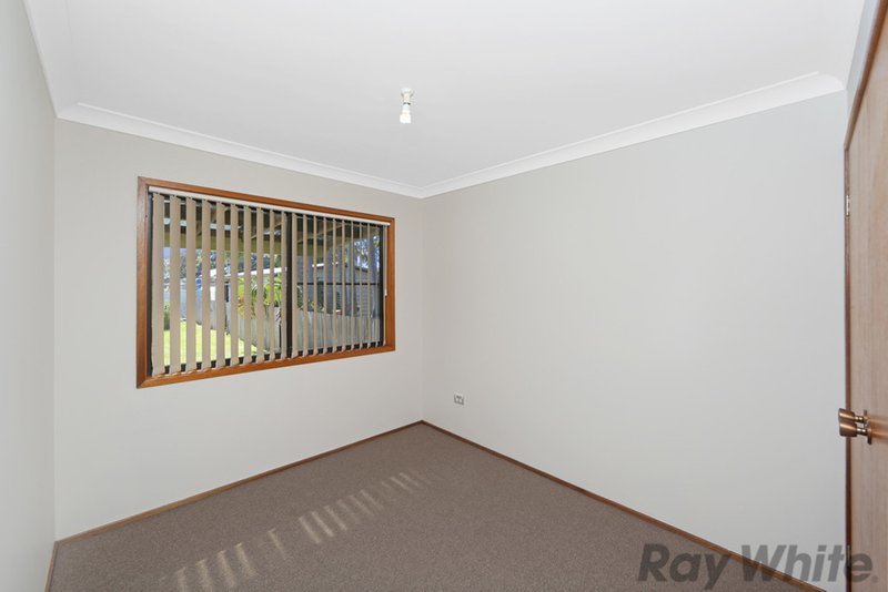 Photo - 41 Delia Avenue, Budgewoi NSW 2262 - Image 6