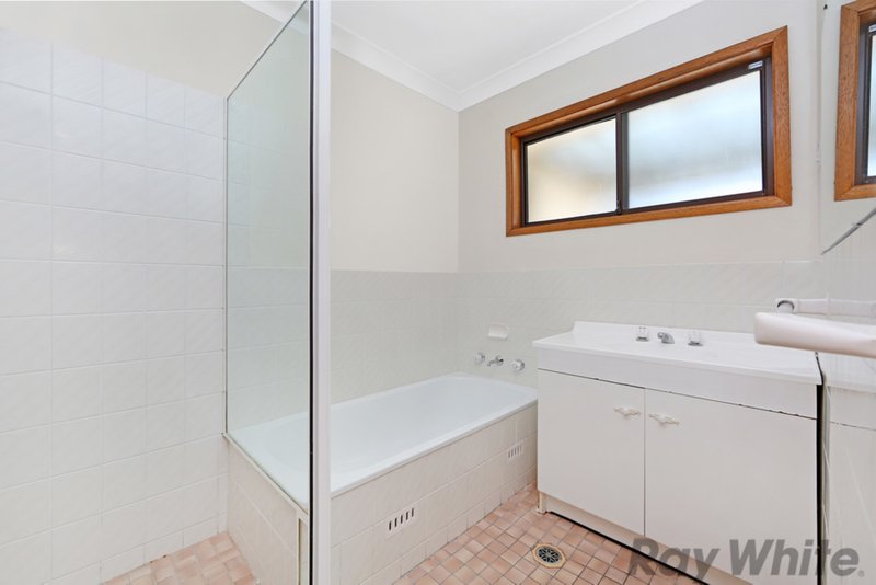 Photo - 41 Delia Avenue, Budgewoi NSW 2262 - Image 7