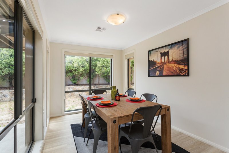 Photo - 41 Domain Street, Palmerston ACT 2913 - Image 6