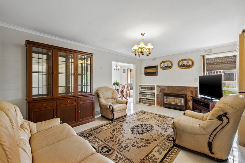 Photo - 41 Dorset Road, Ferntree Gully VIC 3156 - Image 4