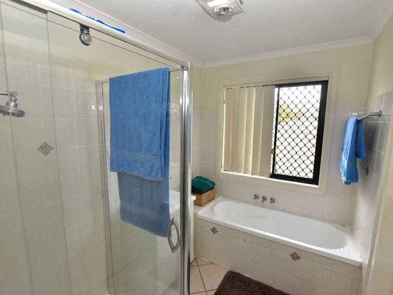 Photo - 41 Douglas St , Blackbutt QLD 4314 - Image 11