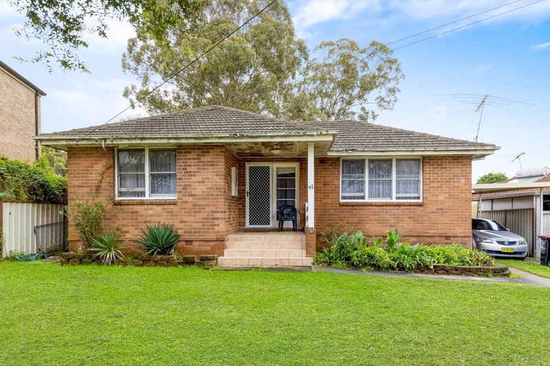 Photo - 41 Dundee Street, Sadleir NSW 2168 - Image 1