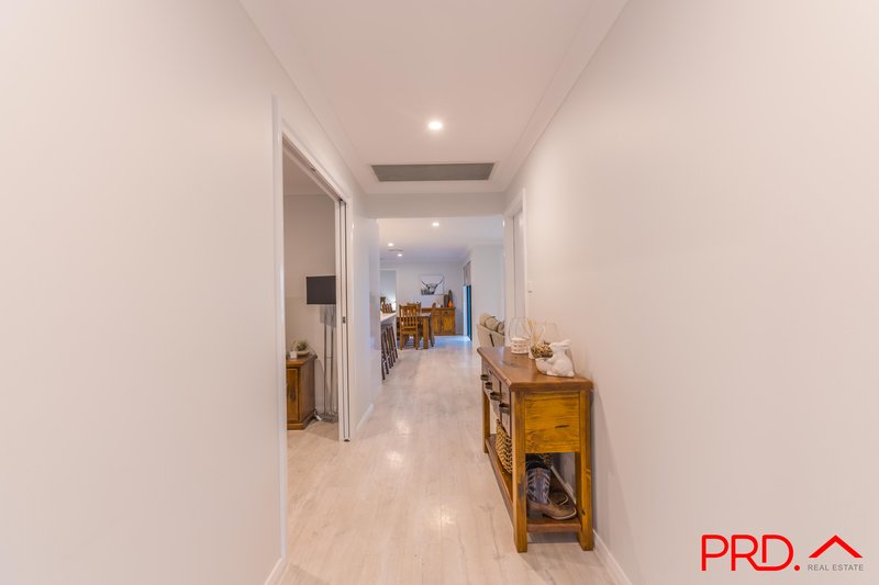 Photo - 41 Eagle Avenue, Tamworth NSW 2340 - Image 2