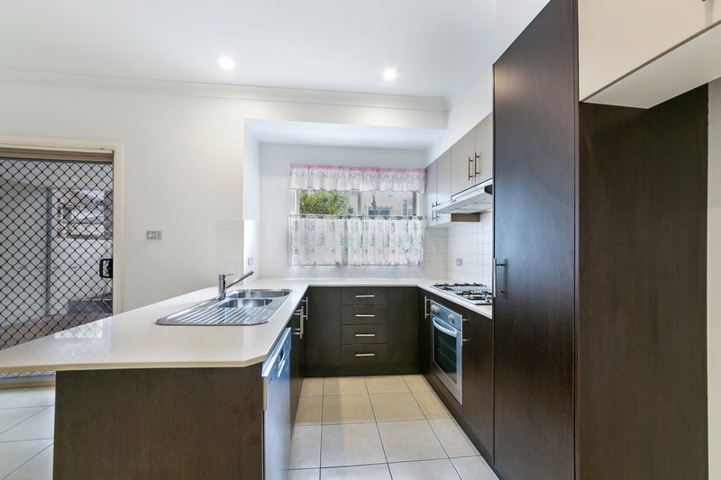 Photo - 41 Edward Drive, Pemulwuy NSW 2145 - Image 3