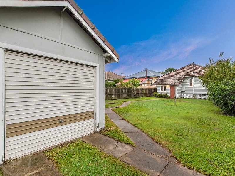 Photo - 41 Elizabeth Street, Sherwood QLD 4075 - Image 17