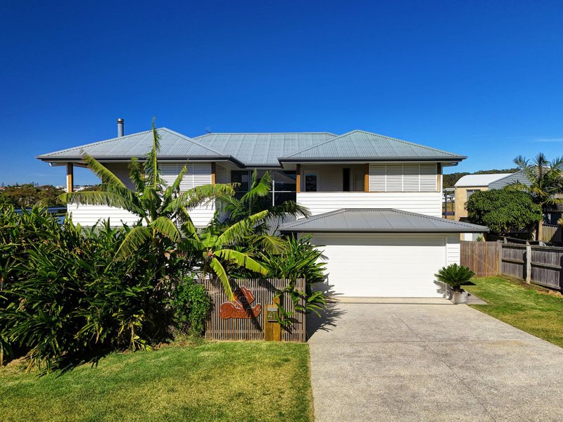Photo - 41 Emerald Drive, Diamond Beach NSW 2430 - Image 2