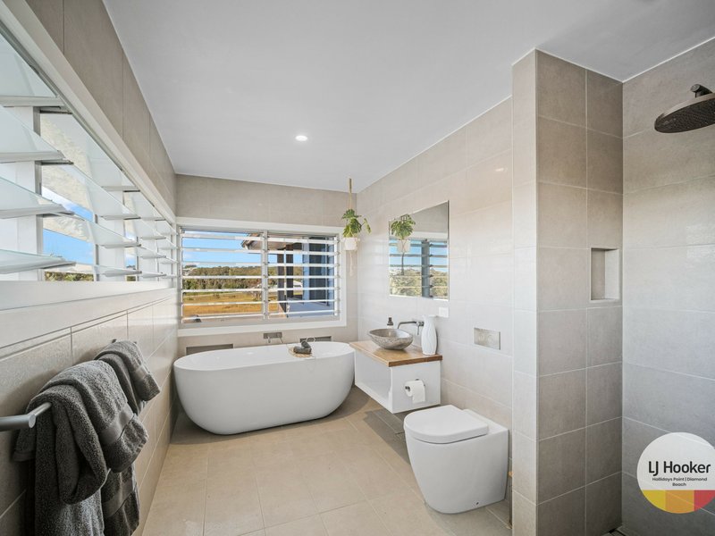 Photo - 41 Emerald Drive, Diamond Beach NSW 2430 - Image 15