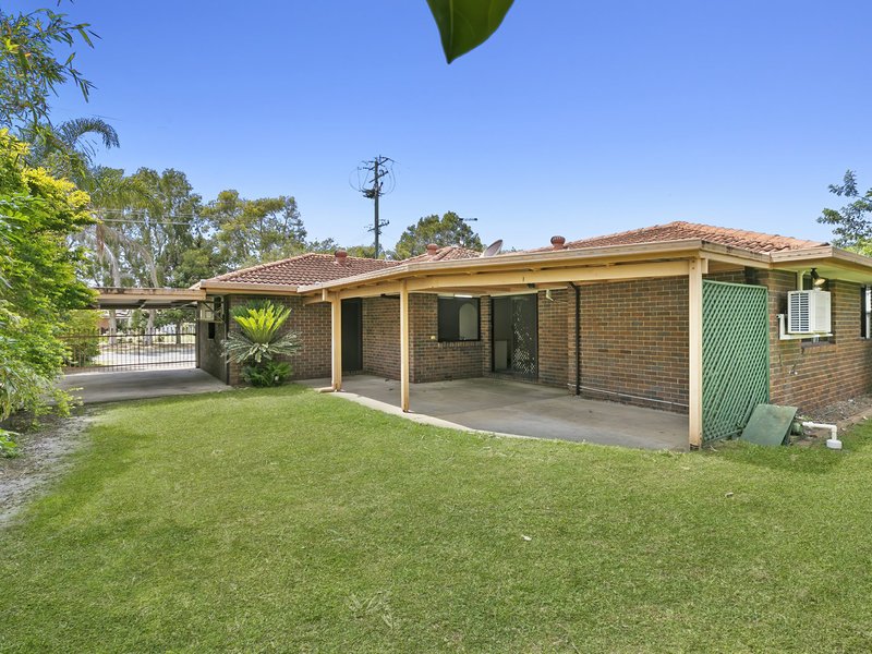 Photo - 41 Endeavour Drive, Banksia Beach QLD 4507 - Image 8