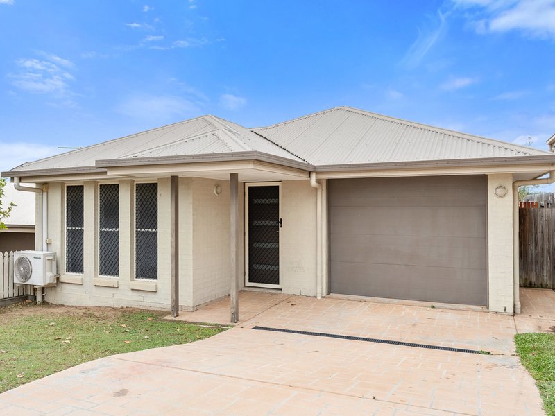 Photo - 41 Esperance Cres , Springfield Lakes QLD 4300 - Image 12