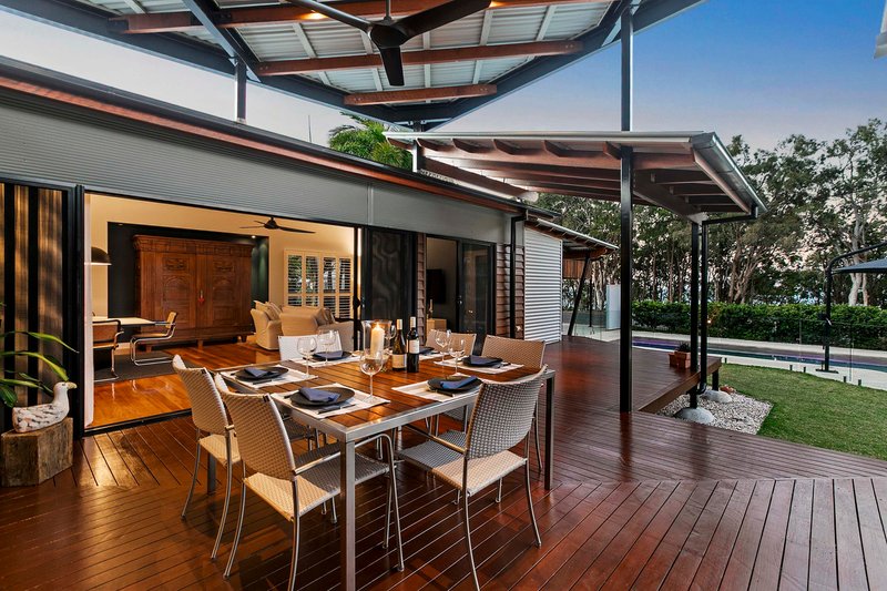Photo - 41 Esplanade , Point Vernon QLD 4655 - Image 3