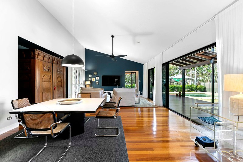Photo - 41 Esplanade , Point Vernon QLD 4655 - Image 6