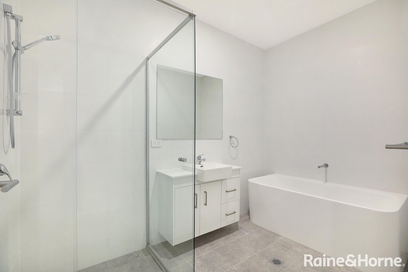 Photo - 41 Ferguson Crescent, Mittagong NSW 2575 - Image 5