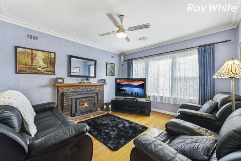 Photo - 41 Fifth Avenue, Dandenong VIC 3175 - Image 3