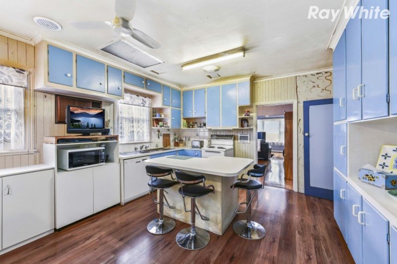 Photo - 41 Fifth Avenue, Dandenong VIC 3175 - Image 5