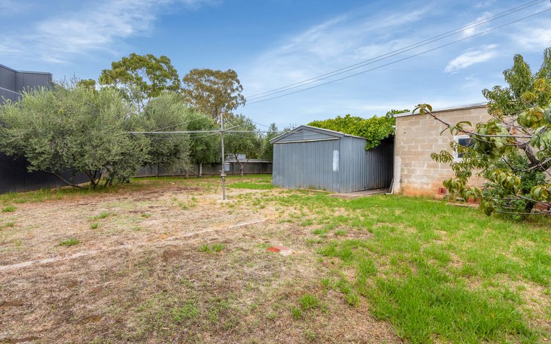 Photo - 41 Findon Road, Woodville South SA 5011 - Image 16