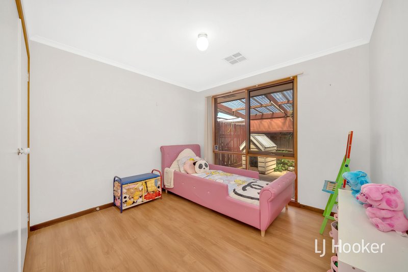 Photo - 41 Fleetwood Drive, Narre Warren VIC 3805 - Image 9