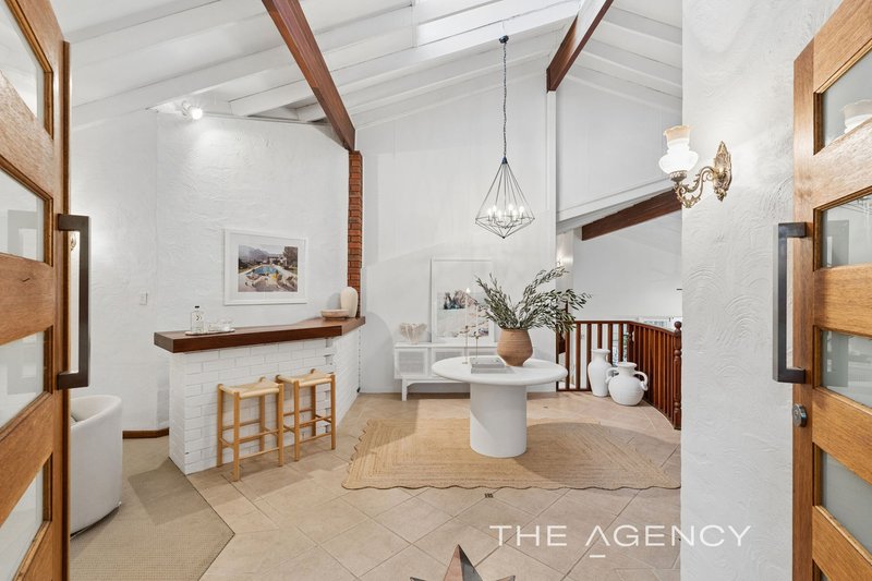 Photo - 41 Ford Street, Marmion WA 6020 - Image 2