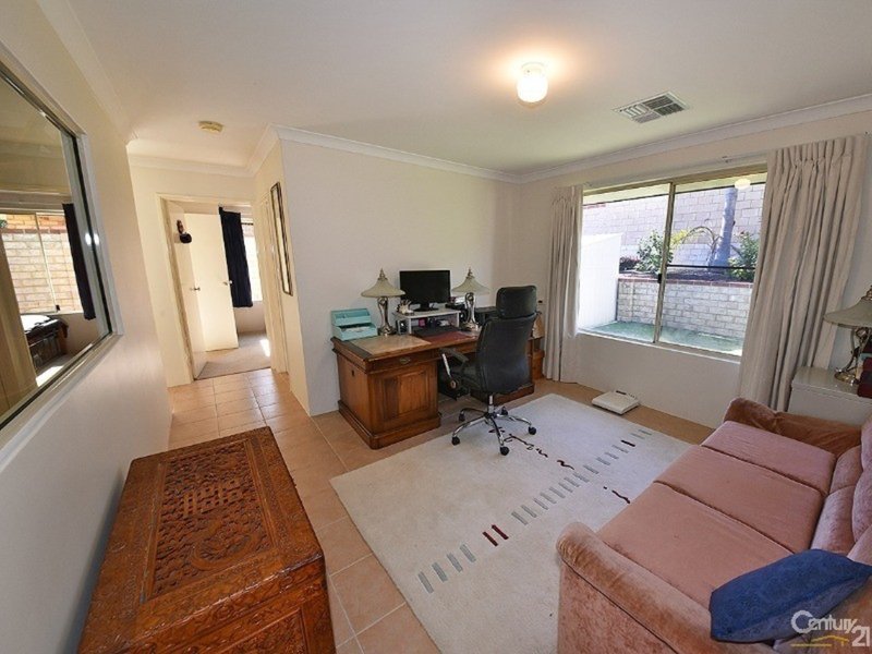 Photo - 41 Fowey Loop, Mindarie WA 6030 - Image 17