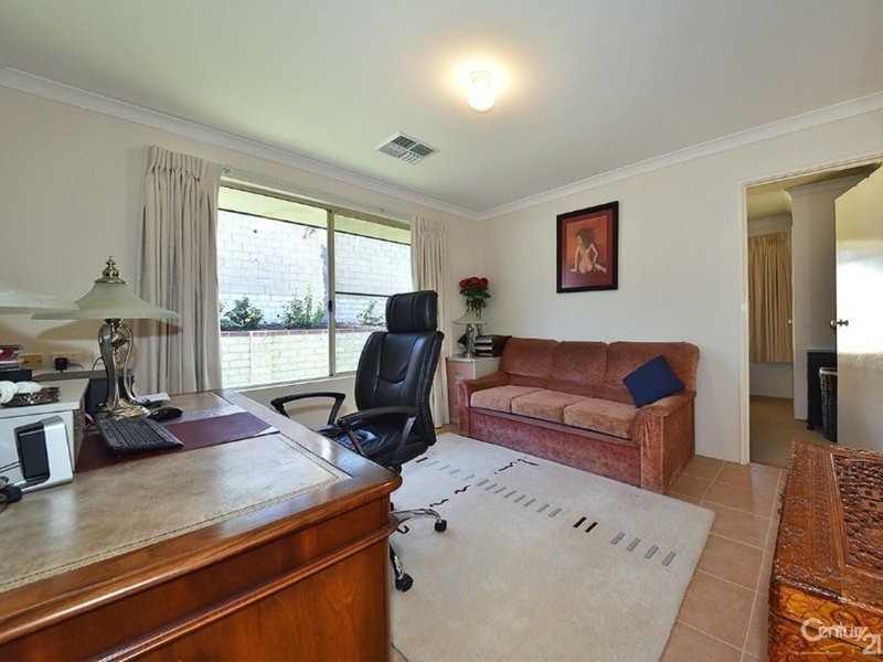 Photo - 41 Fowey Loop, Mindarie WA 6030 - Image 18