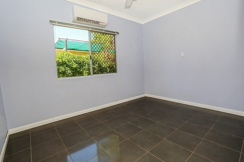 Photo - 41 George Street, Mount Isa QLD 4825 - Image 6