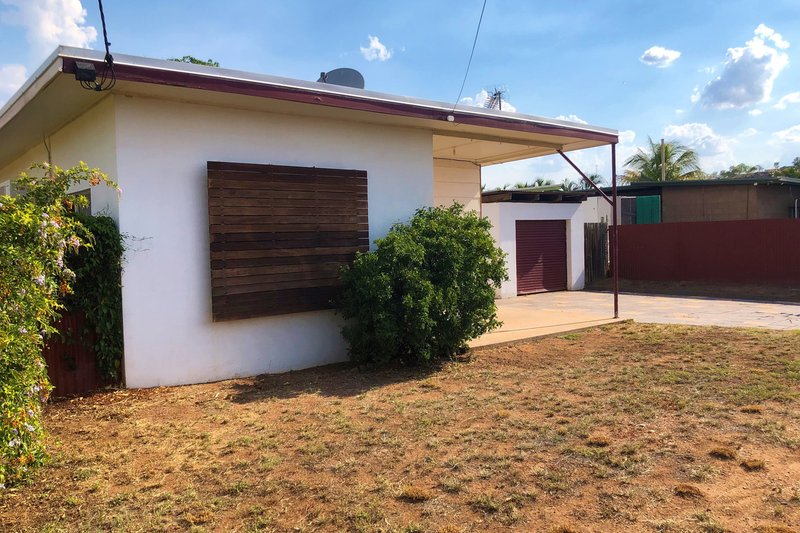 Photo - 41 George Street, Mount Isa QLD 4825 - Image 11